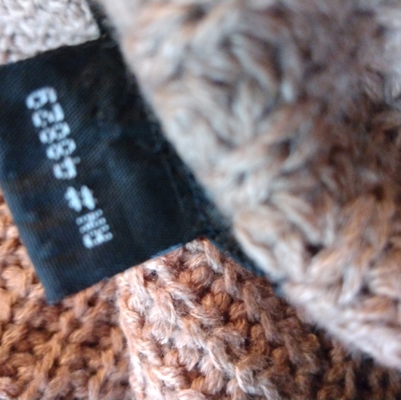 De RothChild Deconstructed Ribbed Sweater - Picture 10 of 10